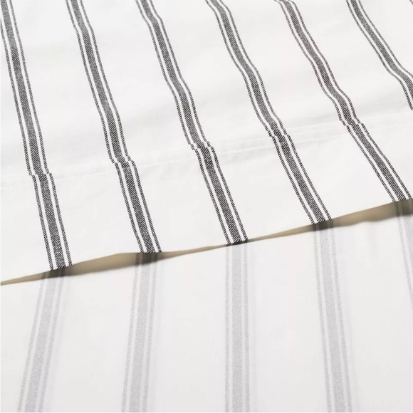 Hearth & Hand Magnolia Cotton Percale Stripe Sheet Set - Railroad Grey (King) - Picture 3 of 3